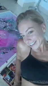 Who do you think is prettier me or my painting i don t know but i sure