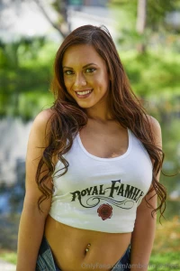 Come find me at my premium page at missamberfields i know what you