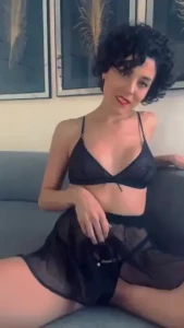 Sexting day i am waiting you to give you a special price daddy