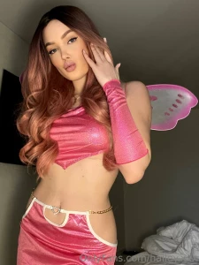 I love trying on different looks i love the way i start to feel