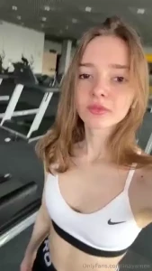 I m a little bored so i m waiting for a chat message from you part 1