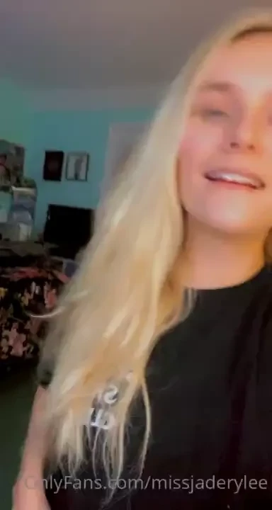 I want to keep you up and horny 