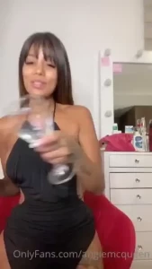 Hey baby unlocks my promotion of 3 video for the price of 1 enjoy my part 1