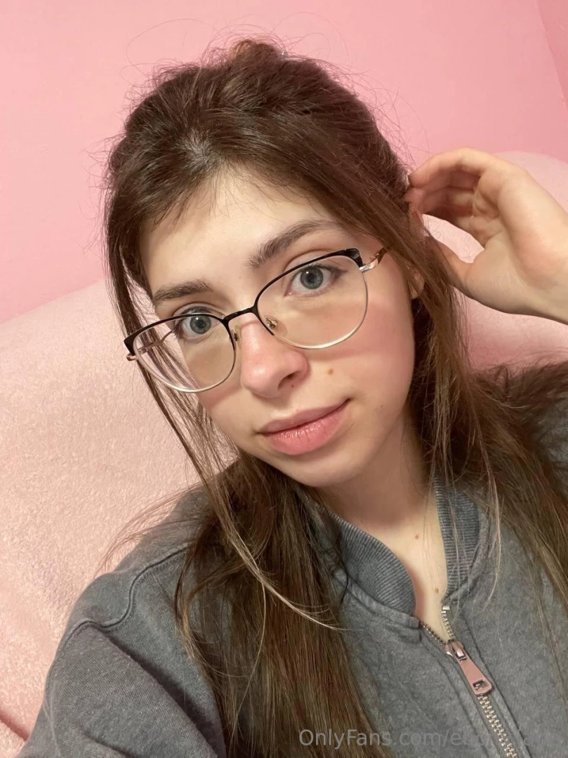 Your home girl maria_curie she is waiting for you for a deep part 3 