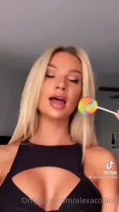 Should tiktok tuesdays be a thing comment some dances trends you d