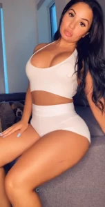 Do you guys like this outfit part 9