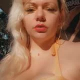 theamputeebitch1