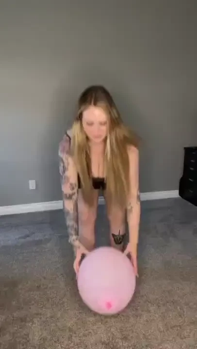 Hi if you ve found my from my looner tiktok swipe to see what i ve 