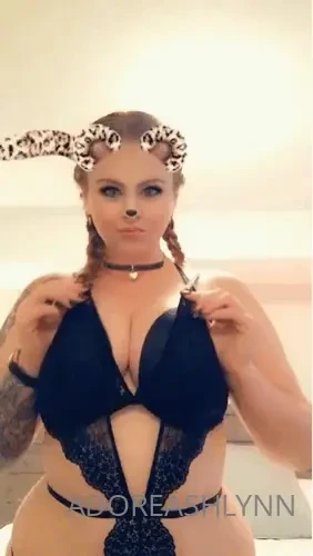 Who s gonna make this kitty purr tonight 