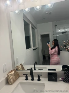 Sundays are for lounging what r u up to today