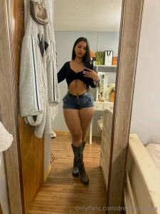 Yeehaw for friday lets get wild babyyyyy