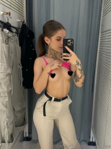 Help me choose my sexiest look part 1