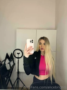 I had the best time at my makeup session today and i m feeling like a