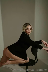 I couldn t choose only one pic what photo of me do you like more