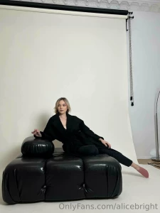 A small backstage from the photo shoot do you want me to do something