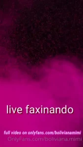 Live faxinando peladinha cleaning the house naked