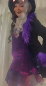 I feel cute would you take me out like this