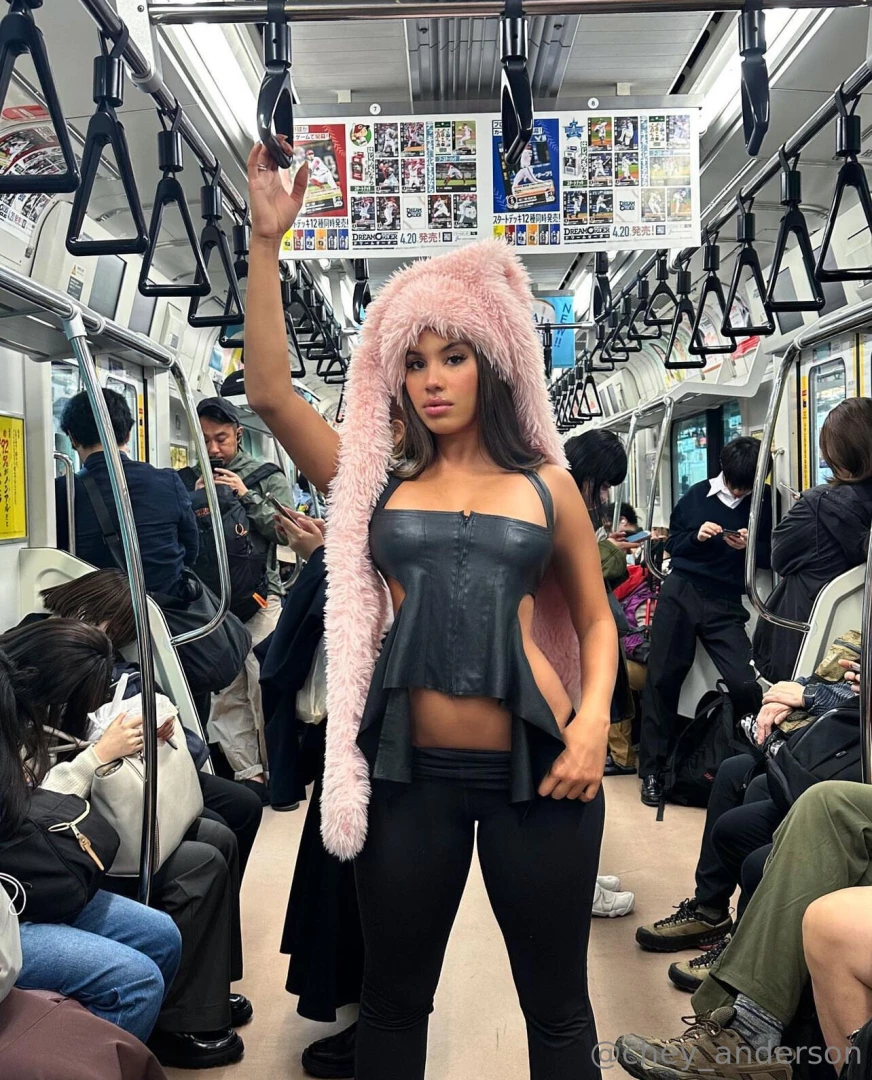 What s better than a morning booty pic 