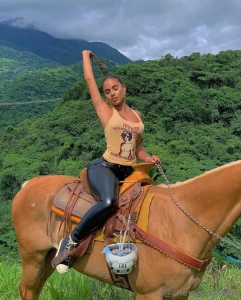 Watch me ride till you cum