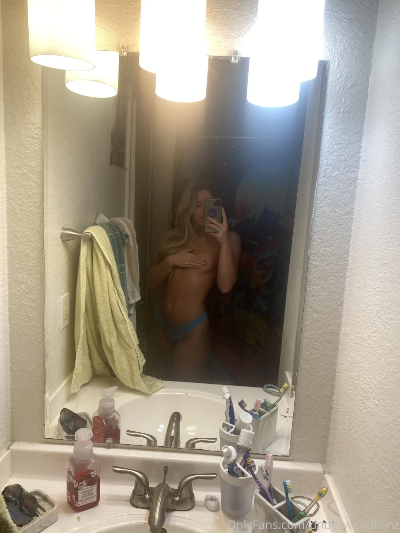 Hi my loves its almost christmas i hope youre having a great month 