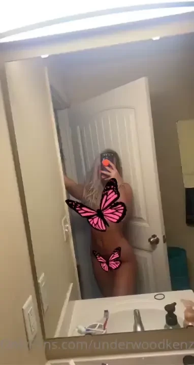 Hi my loves send me 40 to see this uncovered for a tuesday treat 