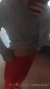 Hoy no llevo ning n tipo de ropa interior bajo la ropa