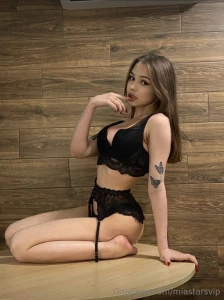 Amazing babe cute_pineapple2 wants to cum with you and show you her part 70