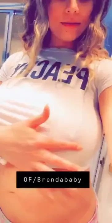 Tip kiss now kiss me goodnight or good morning baby 