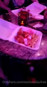 Which one you eating