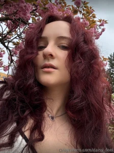 Kisara_sims is an insanely hot hottie who can do wonders with your part 2