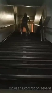 Te gustan mis botas doradas you like my golden boots