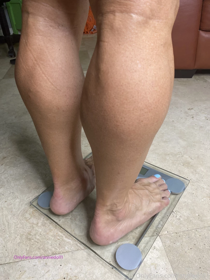 I weigh myself to keep track of my progress but these pics are just part 2 