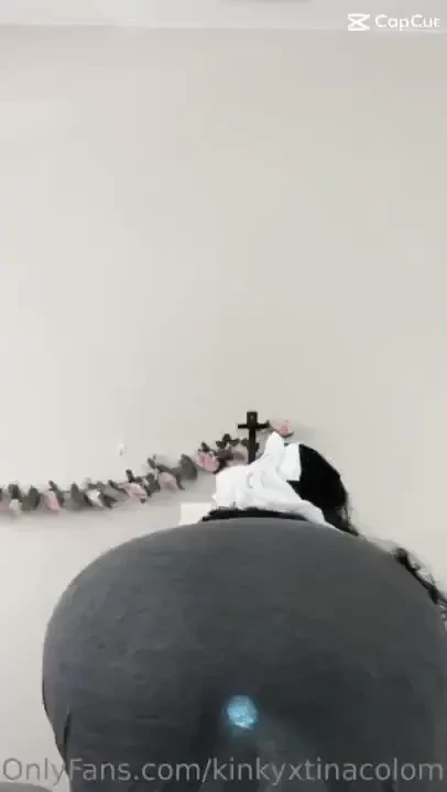 Want to see the how it looks without the dress covering it 