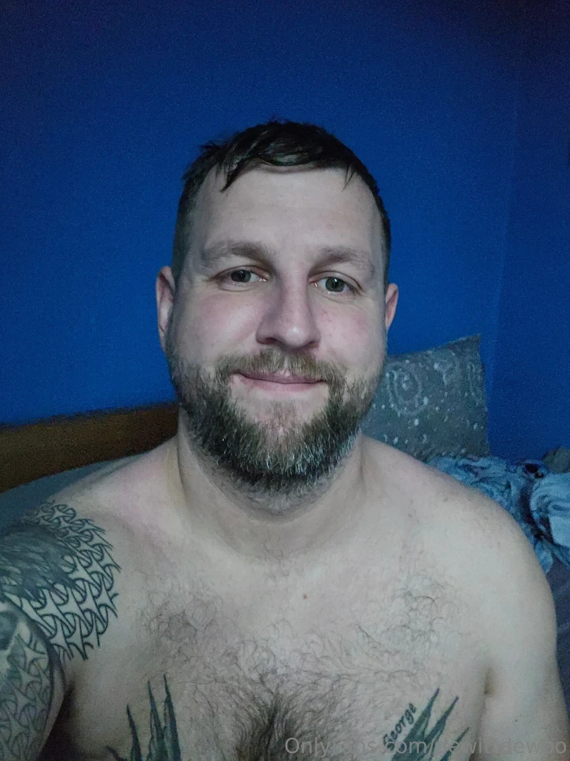 Hope everyone had a good christmas will respond to messages at weekend 