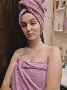 And this is for those who want to see only tits