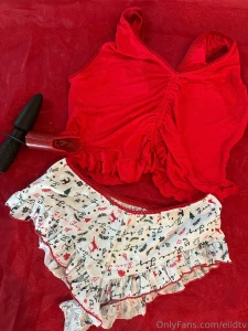 Finally getting around to my amazon wish list video for december anal