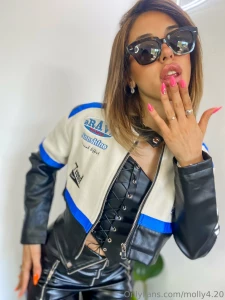 You know a bad bitch when you see one