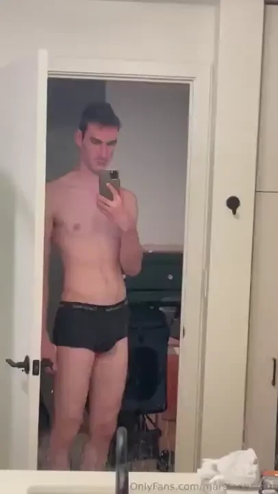 Creepin around like a lil creep 