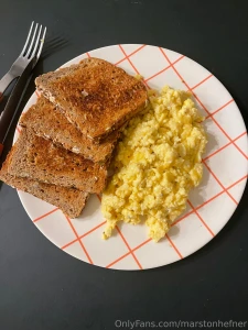 I made one of my favorite dishes from my dads house today scrambled