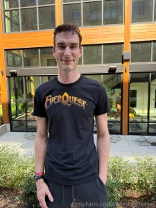 Me repping my favorite video game