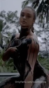 New video on my vip page rose fittt