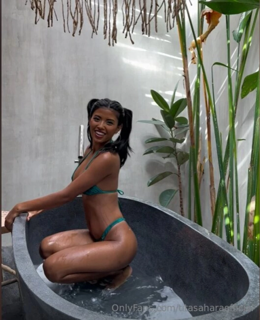 I feel like shooting some explicit vids what should i make 