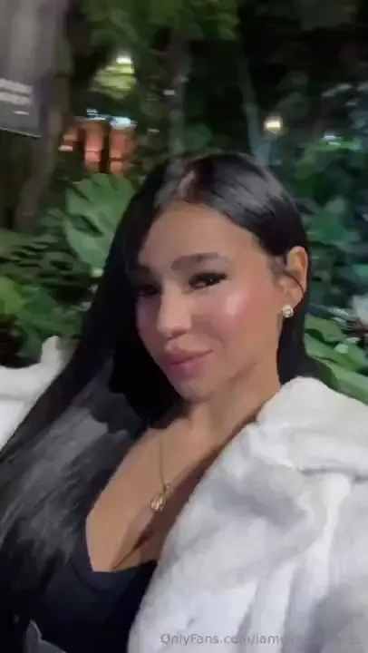 Summer days hot nights endless memories 