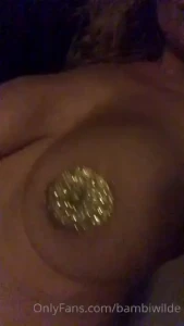 Glitter tits thanks to the m25 show for my awesome panties