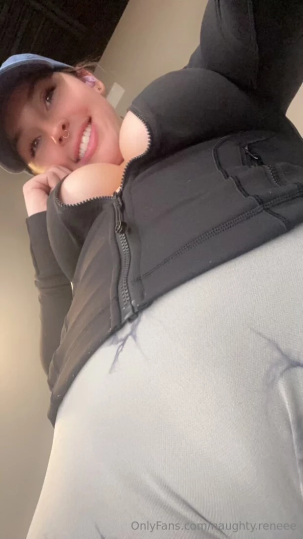 Naughty.reneee1 