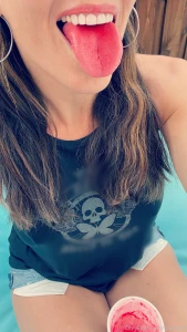 I might make your dick red