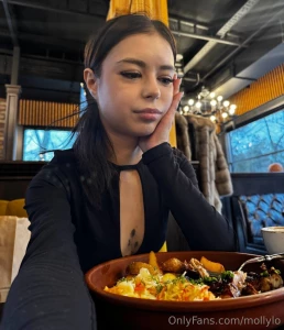 What do you think of my restaurant photo shoot yeah i like to eat good part 1