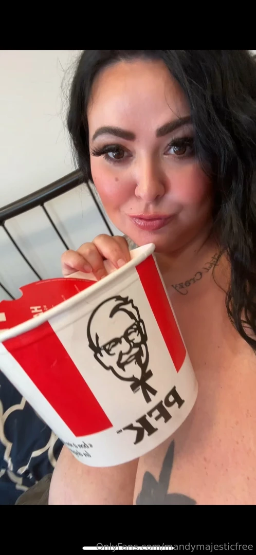 Just a girl and a bucket of chicken do you want to buy me dinner next 