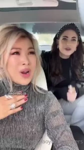 Uber karen was so offended when a passenger said she looks like
