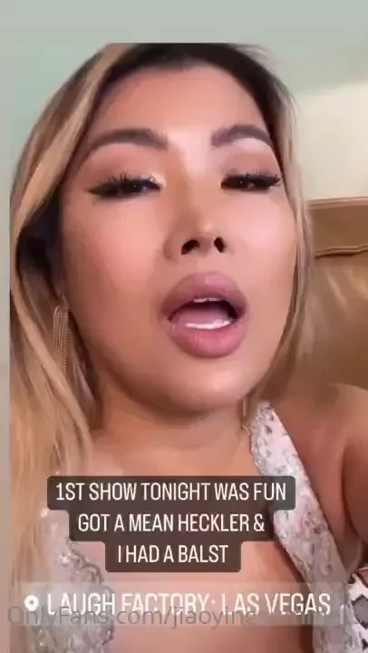 I had a mean heckler at 1st show tonight lol you can t hurt me 